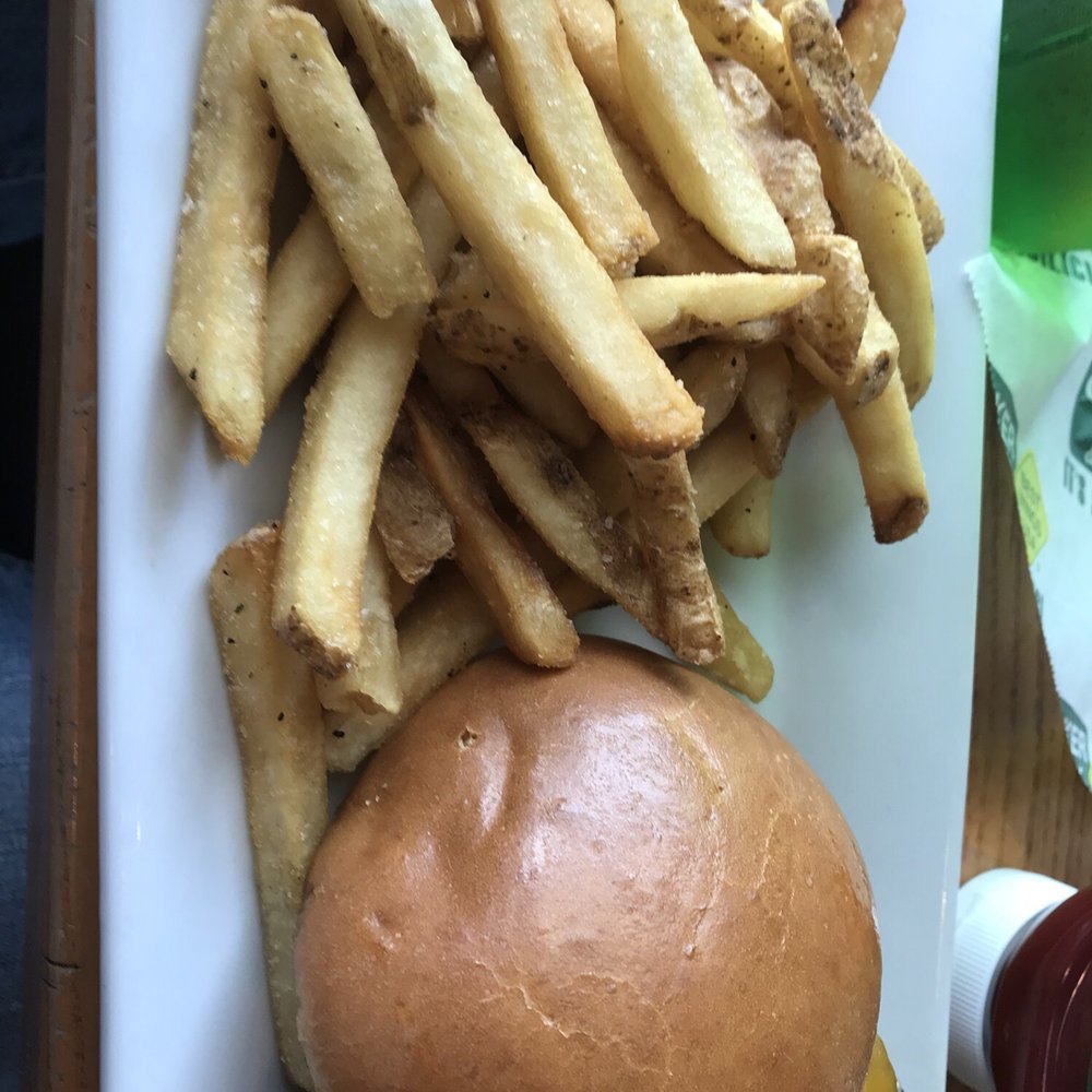 Quaker Steak & Lube - Chicken Wings Near Me - Austintown, Ohio Quaker Steak & Lube - Chicken Wings Near Me - Austintown, Ohio