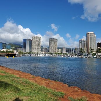 Magic Island - Parks Near Me - Honolulu, Hawaii Magic Island - Parks Near Me - Honolulu, Hawaii