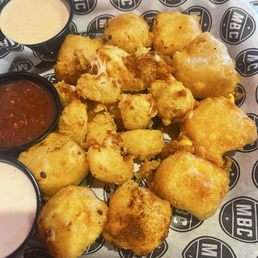 Sampler platter! Worth it!