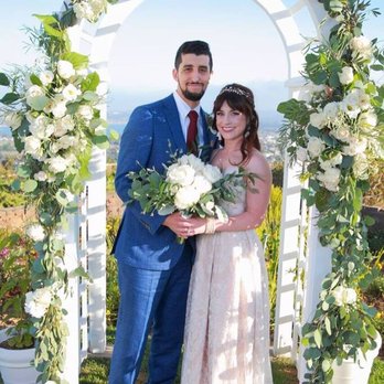 Mae Chan Floral - Flowers by Mae - Party & Event Planning Near Me