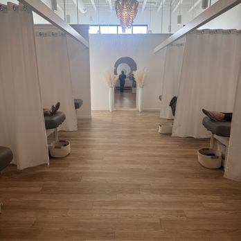FACE FOUNDRIÉ - Meridian - Treatment area - Day Spas Near Me - Meridian, Idaho FACE FOUNDRIÉ - Meridian - Treatment area - Day Spas Near Me - Meridian, Idaho