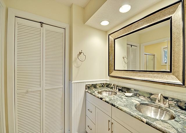 Slide of Mike Dohoney's Remodel & Management