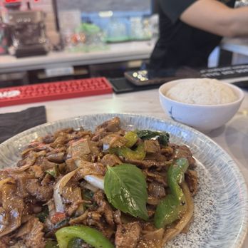 Thai Town - N3. Thai Drunken Noodle (Pad Kee Mao) with Beef - Thai Near Me - Sugar Land, Texas Thai Town - N3. Thai Drunken Noodle (Pad Kee Mao) with Beef - Thai Near Me - Sugar Land, Texas