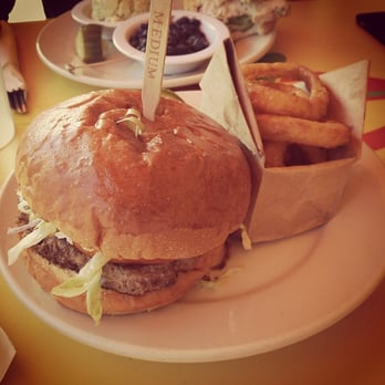 Fred 62 - Juicy Lucy and onion rings - Diners Near Me - Los Angeles, California Fred 62 - Juicy Lucy and onion rings - Diners Near Me - Los Angeles, California