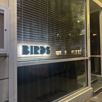 Birds - Outside - Jazz & Blues Near Me - New York, New York
