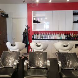 Elements Hair Studio