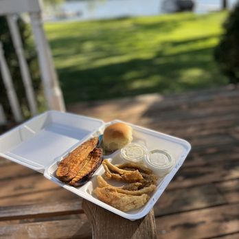 Lake View Inn - a plate of food on a picnic table - Bars Near Me - Markesan, Wisconsin