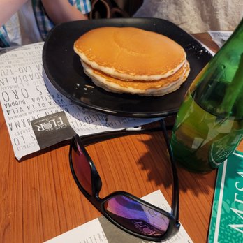 Café de la Flor - Son's pancakes - Cafeteria Near Me - Tijuana, BCN