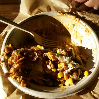 QDOBA Mexican Eats - Chicken nachos - Mexican Near Me - Colorado Springs, Colorado