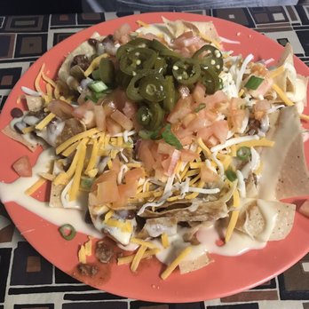 Junie Moon Cafe - Chili nachos - Cafes Near Me - Union, Missouri