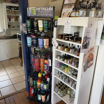 Skinners Rockhouse - Coffee & Tea Near Me - Jordan Valley, Oregon