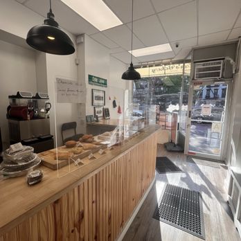 Allan's Bakery - Bakeries Near Me - New York, New York