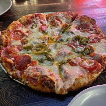 Saucy Mama's - Pepperoni/jalapeño and extra cheese. Absolutely solid. - Pizza Near Me - Big Bear Lake, California Saucy Mama's - Pepperoni/jalapeño and extra cheese. Absolutely solid. - Pizza Near Me - Big Bear Lake, California