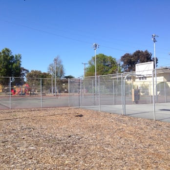 Los Prados Park - Basket ball & tennis courts, playground in the back~ - Dog Parks Near Me - San Mateo, California Los Prados Park - Basket ball & tennis courts, playground in the back~ - Dog Parks Near Me - San Mateo, California
