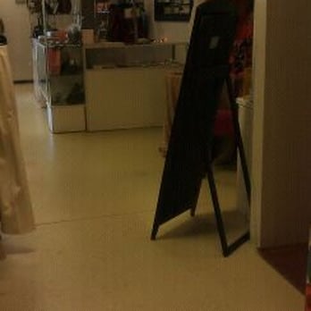Stylish Consignments - Women's Clothing Near Me - Lilburn, Georgia Stylish Consignments - Women's Clothing Near Me - Lilburn, Georgia