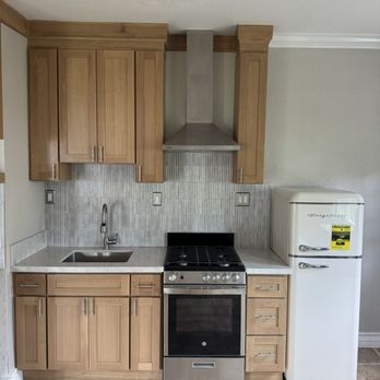 Castor Star Construction - New kitchen - Painters Near Me Castor Star Construction - New kitchen - Painters Near Me