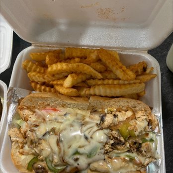 America's Best Wings - Dallas pilly cheesesteak chicken with wings combo and drink $16.98 - Chicken Wings Near Me - Dallas, Texas America's Best Wings - Dallas pilly cheesesteak chicken with wings combo and drink $16.98 - Chicken Wings Near Me - Dallas, Texas