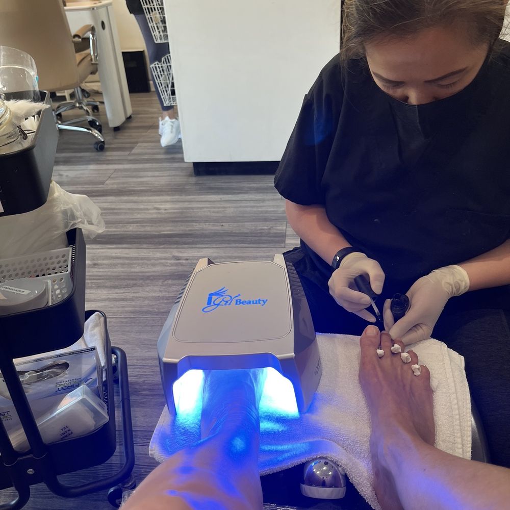 Organic Nail House - My gel pedicure - Nail Salons Near Me - Burbank, California