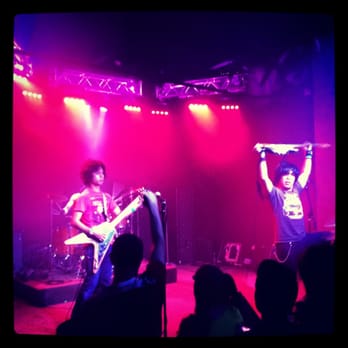 502 Bar - Electric Eel Shock - Bars Near Me - San Antonio, Texas