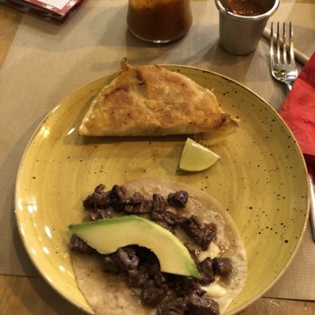 Taquerías Tamarindo - Mexican Near Me - Barcelona, B Taquerías Tamarindo - Mexican Near Me - Barcelona, B