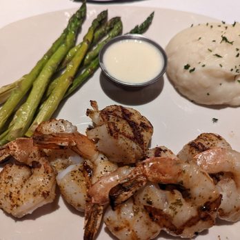 Bonefish Grill - Scallops and Shrimp Skewers with a side of steamed Asparagus and Garlic Whipped Potatoes - Seafood Near Me - Gaithersburg, Maryland Bonefish Grill - Scallops and Shrimp Skewers with a side of steamed Asparagus and Garlic Whipped Potatoes - Seafood Near Me - Gaithersburg, Maryland
