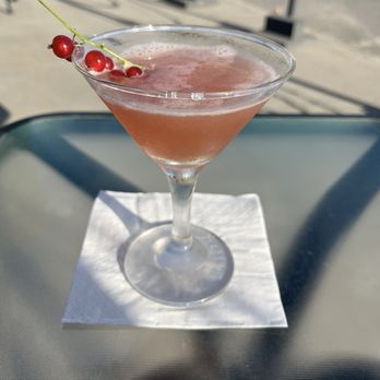 Hoarfrost Distilling - Red currant martini on outside patio - Distilleries Near Me - Fairbanks, Alaska