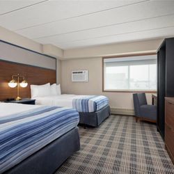AmericInn by Wyndham Roseau - Guest room