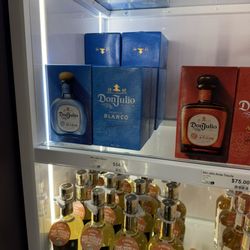 Queenston-Lewiston Duty Free Shop
