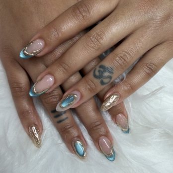 Leo Nail design - Nail Salons Near Me - Quincy, Massachusetts