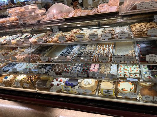 Doris Italian Market & Bakery (Sunrise) by null