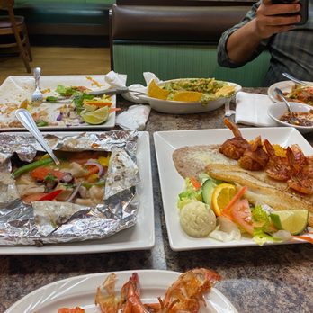 Pescadores Reyes - Empapelado, mar y mar , guac, chicken enchiladas and mar y Tierra AMAZING!!! - Mexican Near Me - La Mirada, California Pescadores Reyes - Empapelado, mar y mar , guac, chicken enchiladas and mar y Tierra AMAZING!!! - Mexican Near Me - La Mirada, California