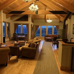 Nordic Inn - Look at those ceilings!