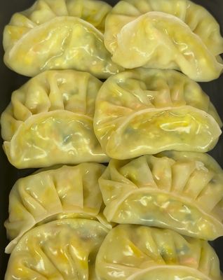 MOMO ON WHEELS - Updated November 2025 - 6018 N Canton Center Rd