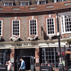 The King & Castle - Outside
