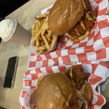Birdies Hot Chicken - Bird in a Bun with Dirty Fries and Oreo Milkshake - Chicken Shop Near Me - Brooklyn, New York Birdies Hot Chicken - Bird in a Bun with Dirty Fries and Oreo Milkshake - Chicken Shop Near Me - Brooklyn, New York
