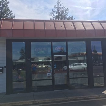 Sweetheart Donuts - Front view - Donuts Near Me - Bend, Oregon