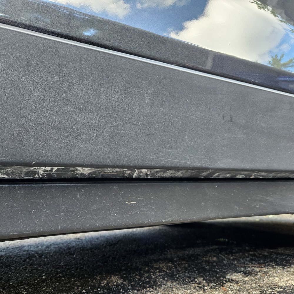 Auto Body Technicians - Auto Repair Near Me - Waukegan, Illinois
