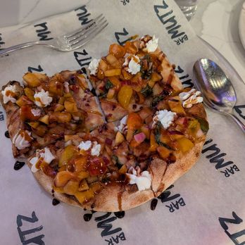 Bar Mutz - Amazing peach flatbread - Cocktail Bars Near Me - Westwood, New Jersey Bar Mutz - Amazing peach flatbread - Cocktail Bars Near Me - Westwood, New Jersey