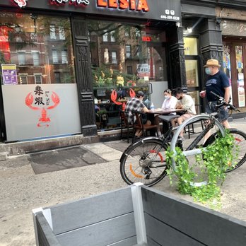 Le Sia - outdoor seating - Chinese Near Me - New York, New York Le Sia - outdoor seating - Chinese Near Me - New York, New York