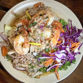 Mee Sen Thai Eatery - Thai Near Me - Portland, Oregon