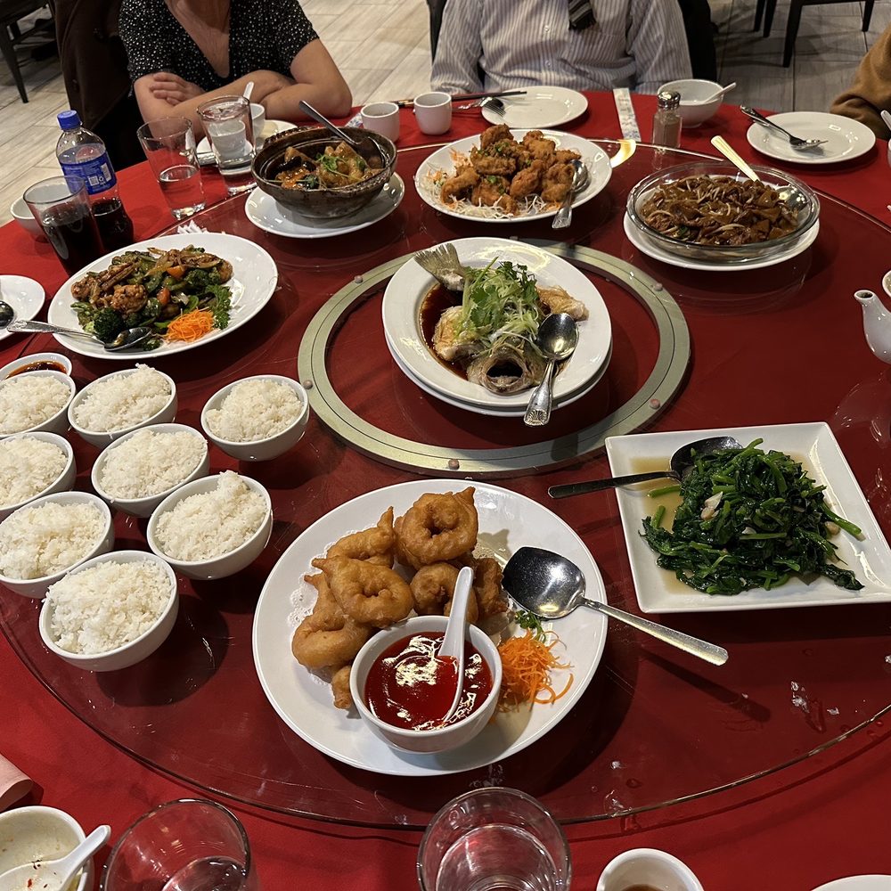 Fu Mon Lau - Cantonese Near Me - Centerville, Ohio