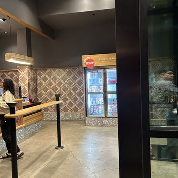 Salt & Straw - Inside - Ice Cream & Frozen Yogurt Near Me - San Diego, California