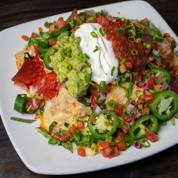 Slate Bistro and Bar - Nachos - New American Near Me - Gilbert, Arizona