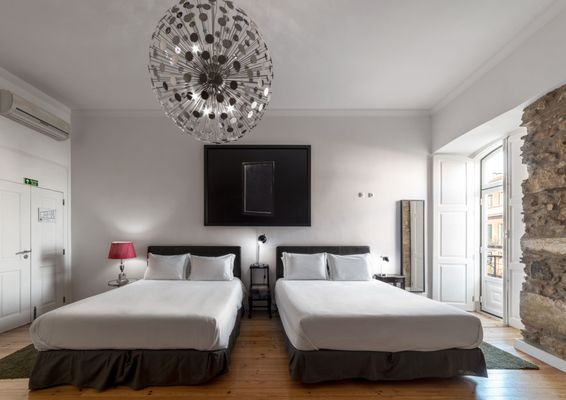 Casa do Bairro by Shiadu by null