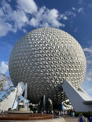 Spaceship Earth by null