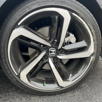 JW Wheel Repair - Before - Wheel & Rim Repair Near Me JW Wheel Repair - Before - Wheel & Rim Repair Near Me