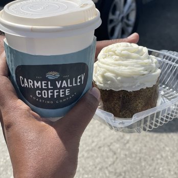 Pezzini Farms - Coffee and artichoke cupcake - Fruits & Veggies Near Me - Castroville, California Pezzini Farms - Coffee and artichoke cupcake - Fruits & Veggies Near Me - Castroville, California