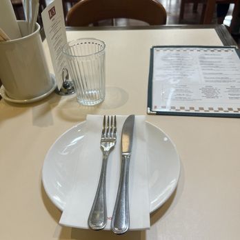 Agnes and Sherman - Diners Near Me - Houston, Texas