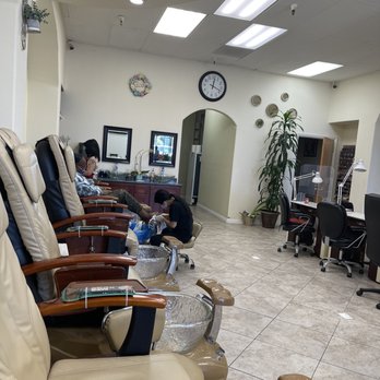 Forever Nail Salon - It's beautiful and so clean! - Nail Salons Near Me - San Lorenzo, California