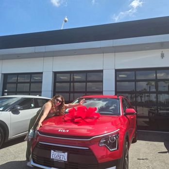 Kia of Carson - M - Car Dealers Near Me - Carson, California Kia of Carson - M - Car Dealers Near Me - Carson, California